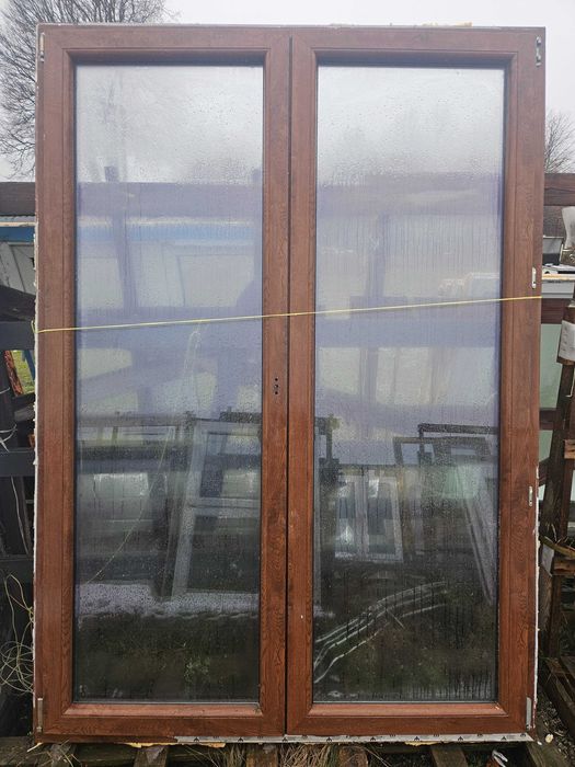OKNO/DRZWI Balkonowe Dwuskrzydłowe Plastikowe PCV 161x230cm Orzech