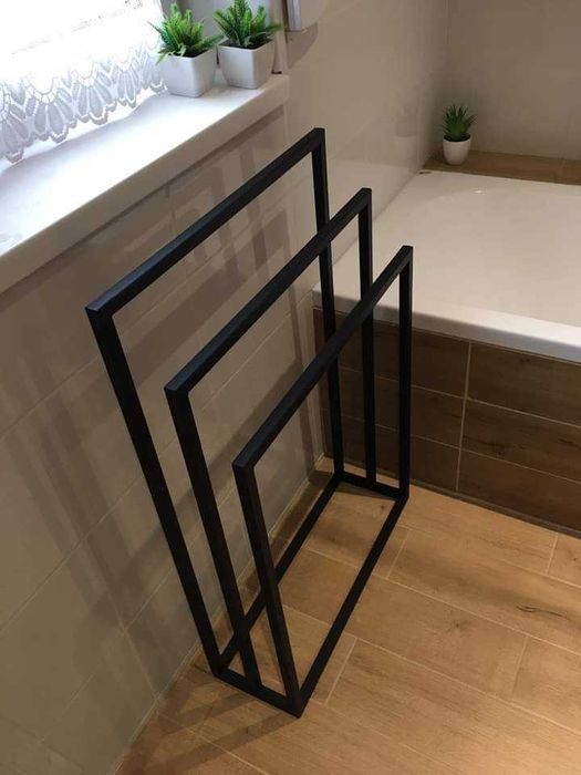 Stojaki na reczniki loft