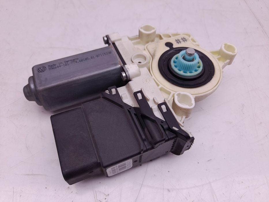 Motor vidro trás direito SEAT Leon (1P1)