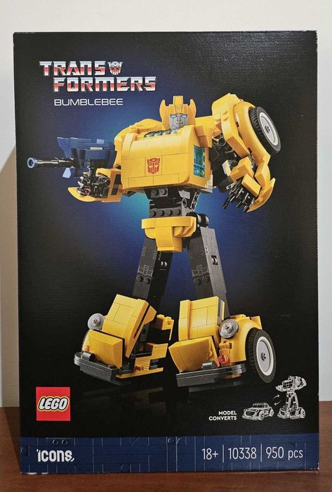LEGO Icons 10338 Transformers Bumblebee