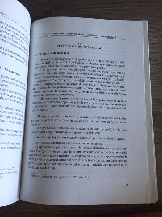 Lições de Direitos Reais - Prof. Dr. Luis Carvalho Fernandes