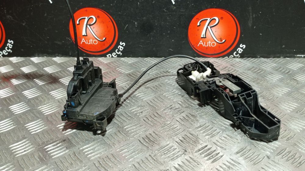 Fecho Da Porta Frente Esq Renault Megane Ii Grandtour (Km0/1_)