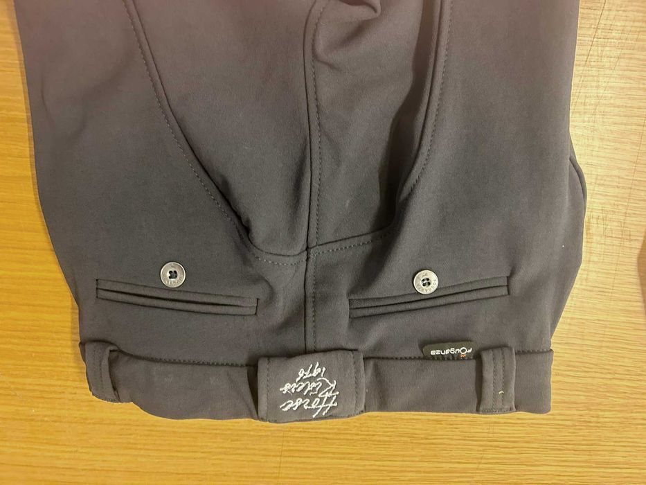 2 PARES DE CALÇAS PARA EQUITAÇÃO