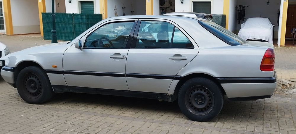 Mercedes-Benz C 200 D