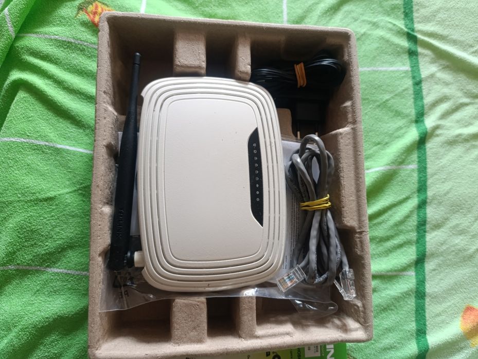 Продам маршрутизатор TP-LINK WR740N