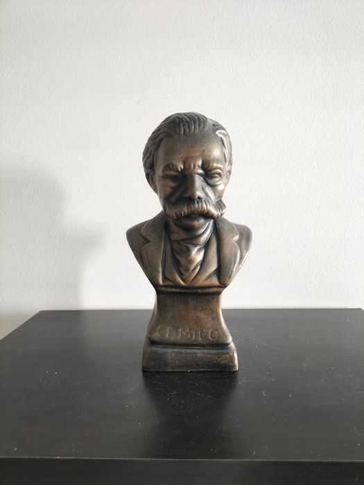 Busto Camilo Castelo Branco
