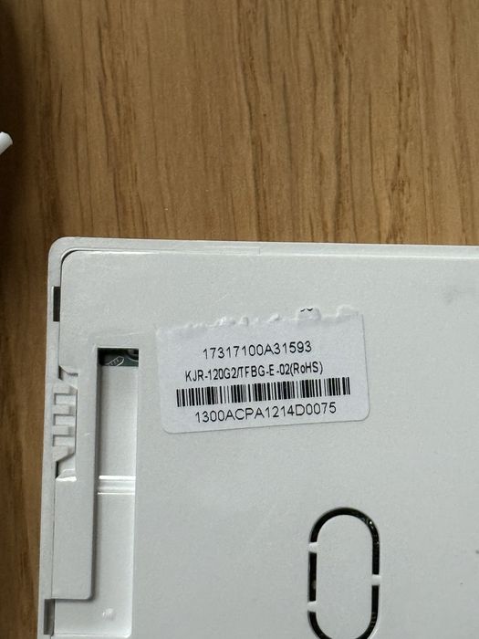 Sterownik ścienny SAVA klimatyzacji Split multi KJR-120G2/TFBG-E-02