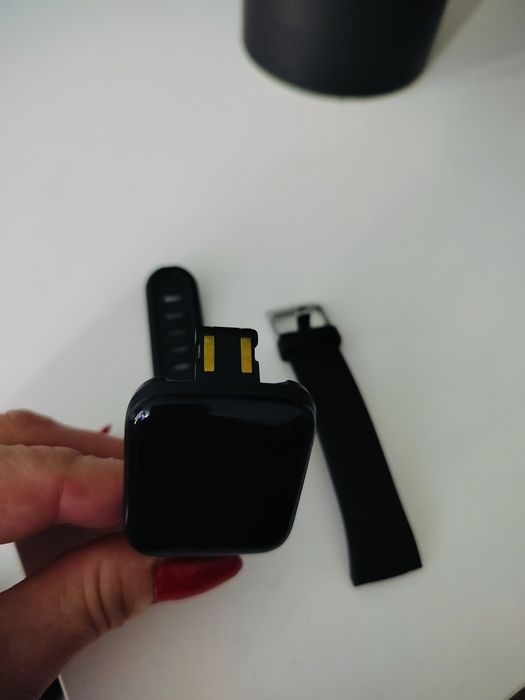 Czarny SmartWatch dziecięcy