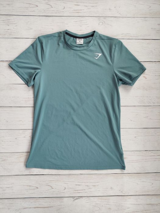 Спортивная футболка Gymshark Arrival (M) — Идеальное состояние!