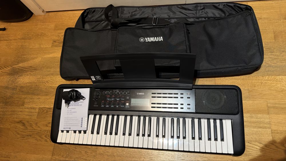 Yamaha PSR-E383