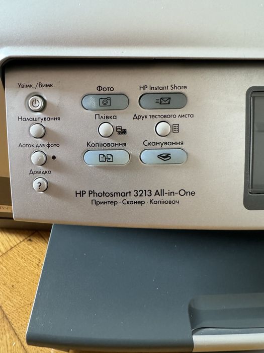 HP Photosmart 3213 Принтер,сканер,копировальный