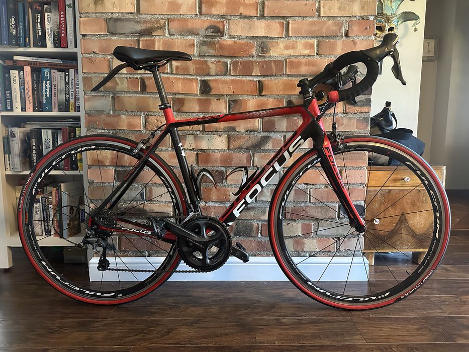 Rower szosowy Focus CAYO 2.0 Ultegra Carbon