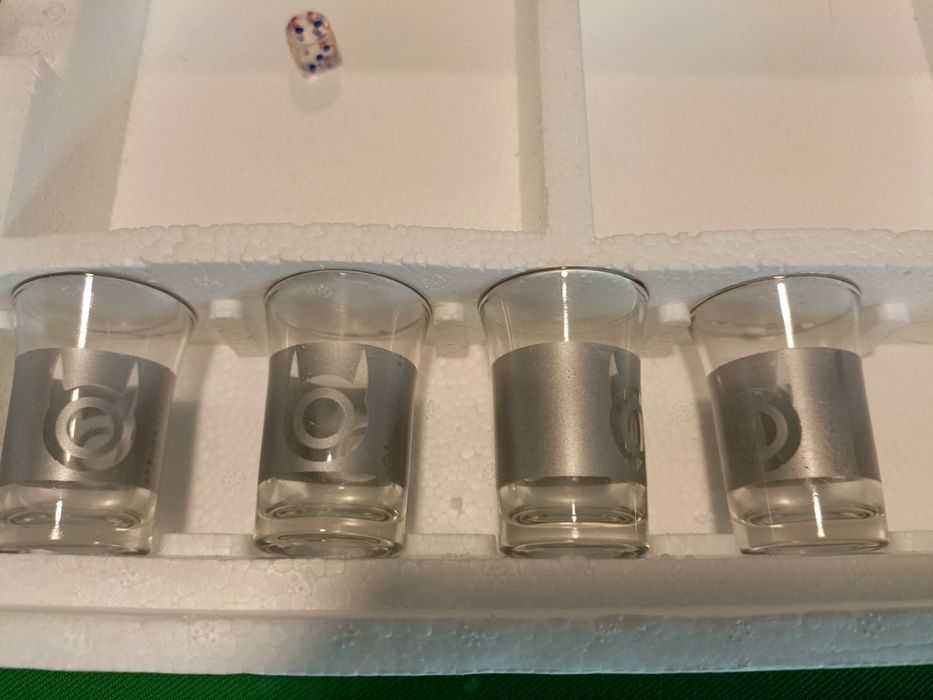 Drinking  game. Alkoholo tic-tac-toe