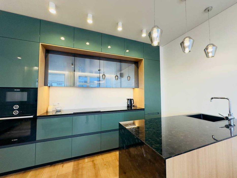 Продам 4х кімнатну квартиру 110 м2  ЖК IQ Hаuse Нагорний Парк Шевченко