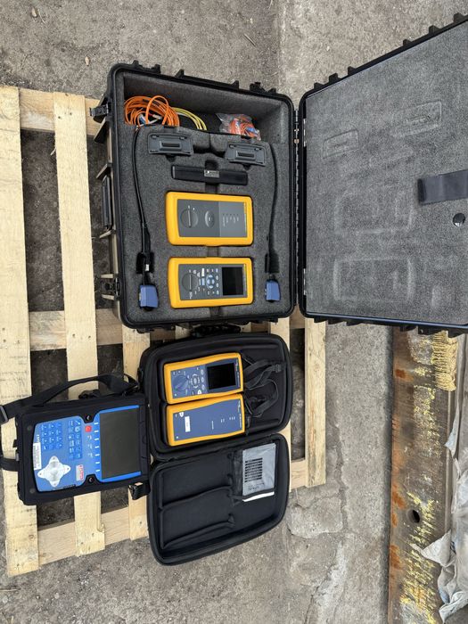 Tester Fluke Networks DTX-1800 plus miernik natężenia Sefram 7865 HD