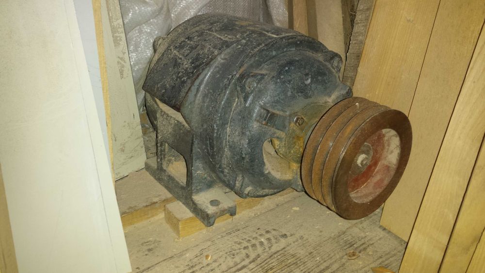 Два електро двигуни