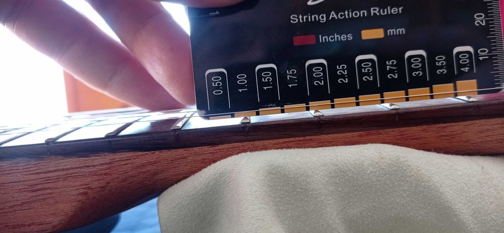 Serviços de setup guitarras eléctricas