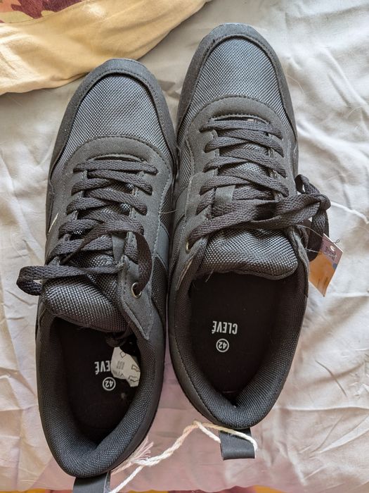 Buty męskie Nowe r 42