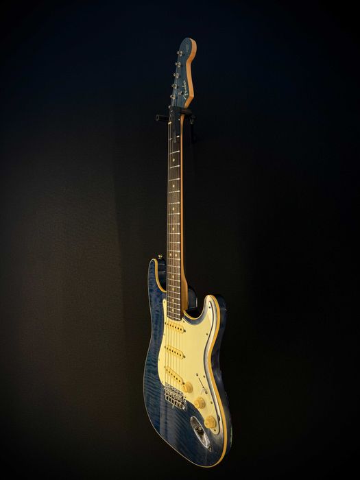 Fender Aerodyne Stratocaster (2004–2005), Japan, Transparent Blue