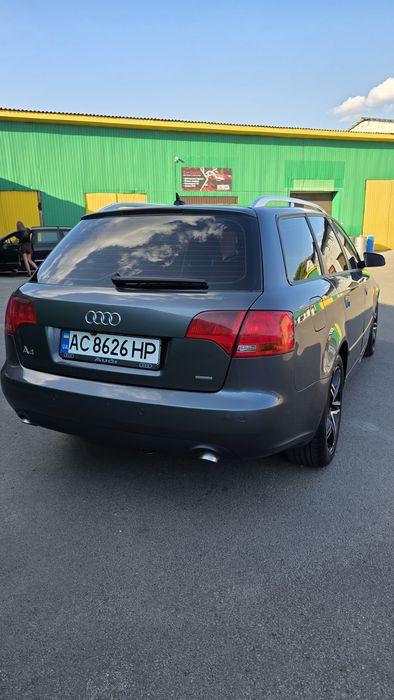 Срочно продам ауді а4 б7