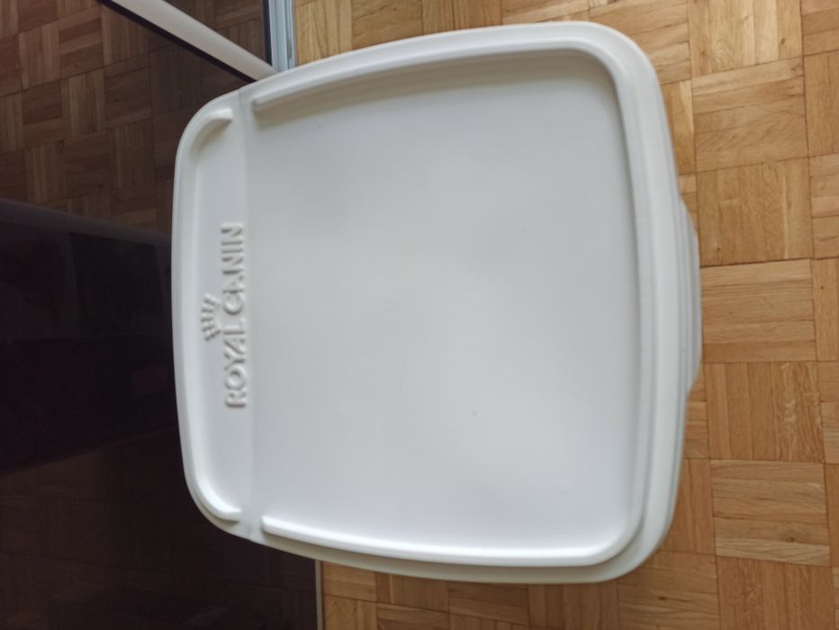 Pojemnik na karme Royal Canin 60 litrów