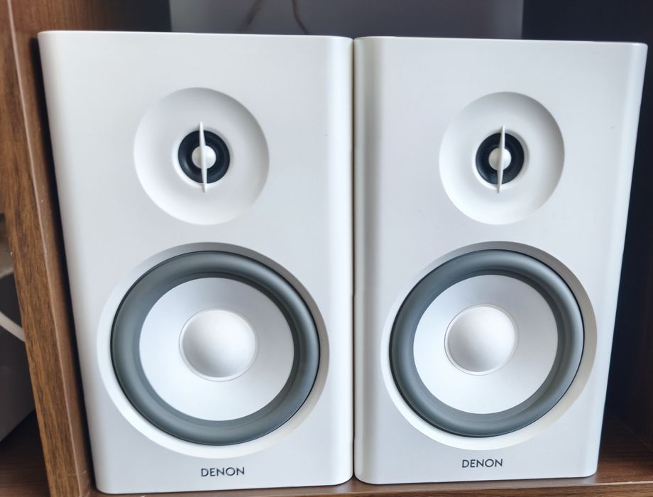 Amplituner Denon RCDN9