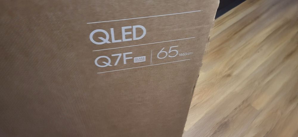 Karton 65 cali od telewizora