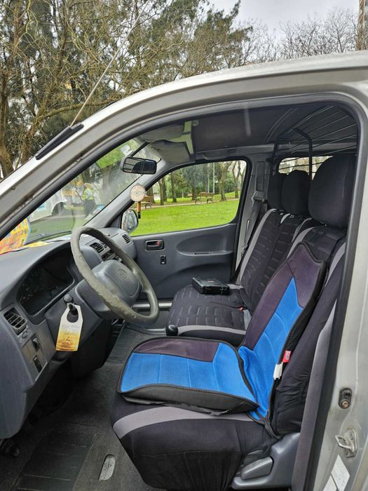 TOYOTA Hiace Van 2.4 D Diesel 2001