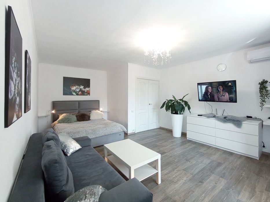 Новый год! Шикарные квартиры Сити-центр  2 и 4 этаж Почасово Ночь Сут