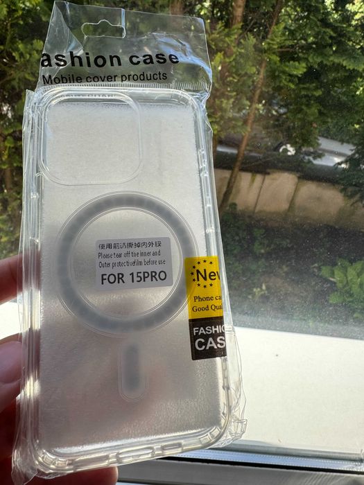 przezroczyste etui iPhone 15 Pro Clear Case.