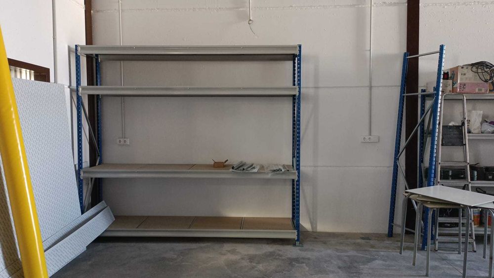 Estantes metalicas - armazém, oficina, arrumos