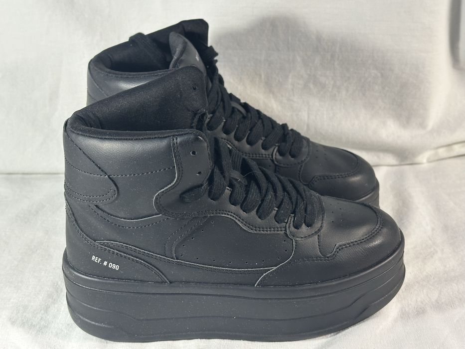 Черевики Bershka 36р