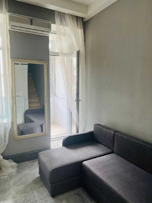 Продаю эксклюзивную квартира-студию! 2х уровневая! Велозавод!