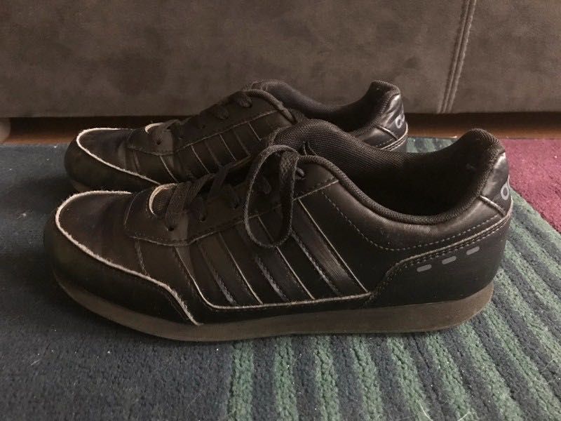 Adidas buty sportowe skórzane czarne 37
