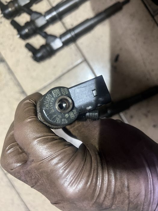 6 injectores 530d e60/61 218cv