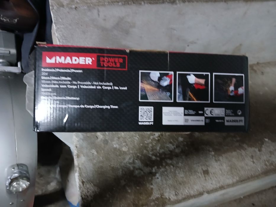 rebarbadora de bateria