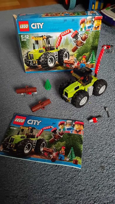 Kompletny zestaw Lego City 60181 Traktor leśny