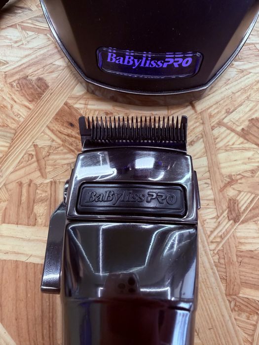 Babyliss Pro FX com 2 baterias