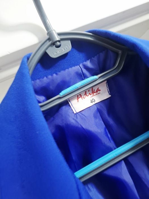 Niebieski garnitur damski marynarka żakiet spodnie adika L 40