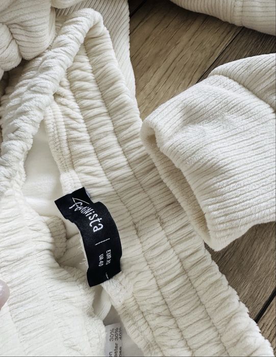 Жіночий костюм,жіночий прогулянковий костюм