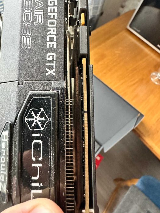 Видеокарта Inno3D iChill GeForce GTX 1080 Ti X4 Ultra