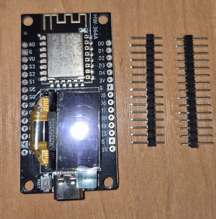 Плата ESP8266 MOD  ESP12F 0.9" Oled екран