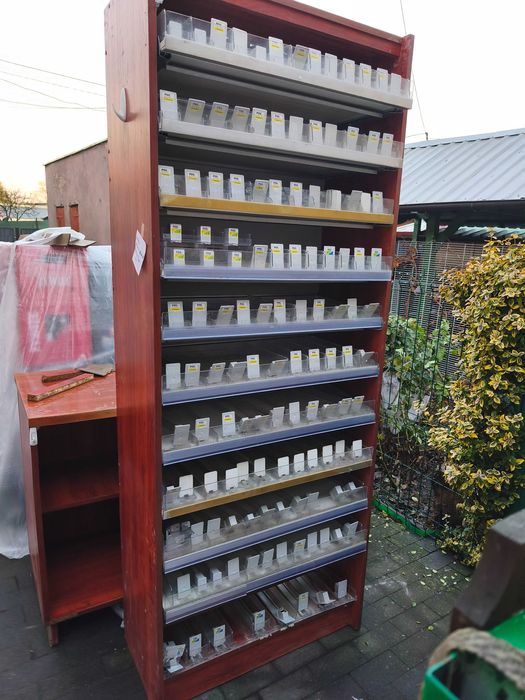 Szafa na wyroby tytoniowe