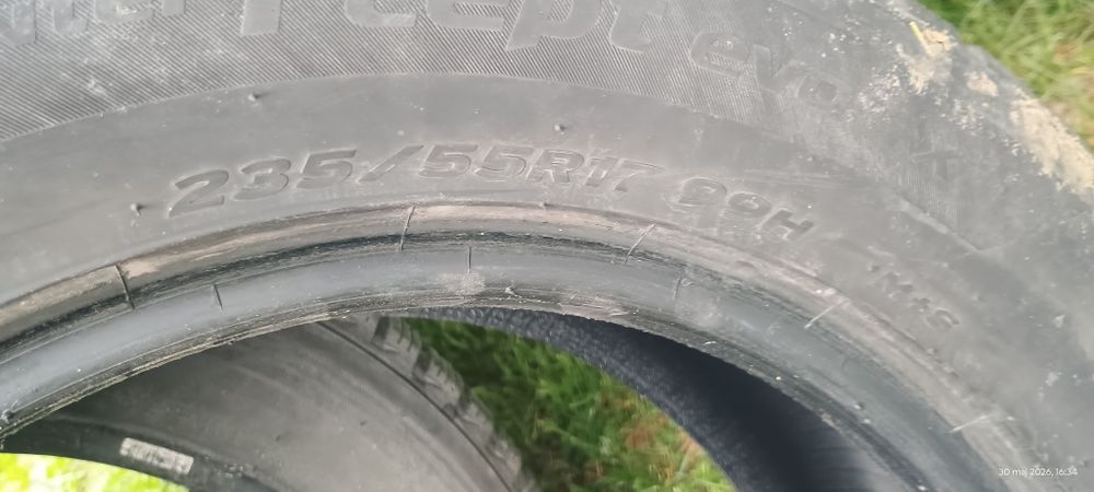 Opony 17 zimowe 235/55