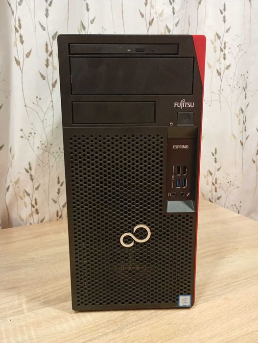 4-х ядерний ПК Fujitsu на Intel Core i3-8100/8 Гб DDR4/SSD 128 Гб