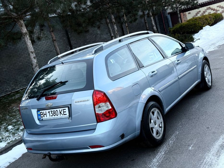 Шевролет Лачетти 2008 год
