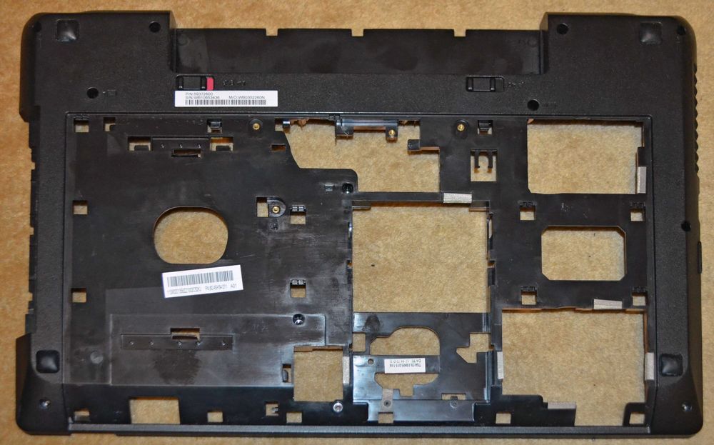 Ноутбук Lenovo G580 по запчастинам.