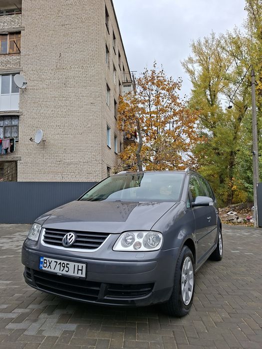 Volkswagen Touran 7 мест
