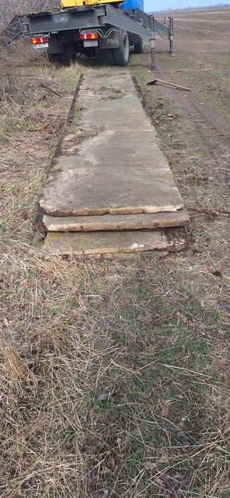 Плиты канальные  дорожные