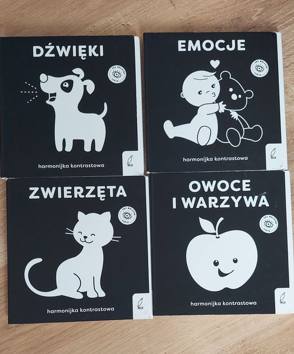 Zestaw książeczek kontrastowych